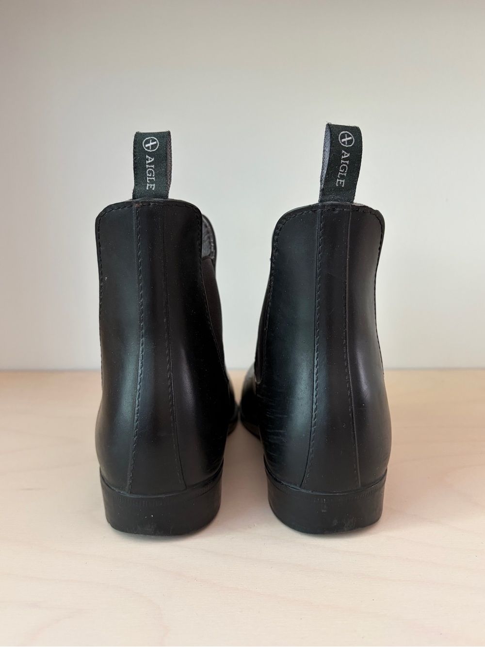 Aigle Rain Boots Chelsea-style, Black Size 7 - Picture 4 of 6